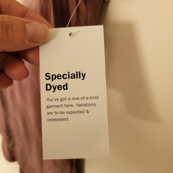 NWT Large Old Navy Luxe Tie Dye Tee - Picture 3 of 5